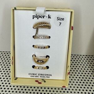 Piper K Gold Ring Set Size 7